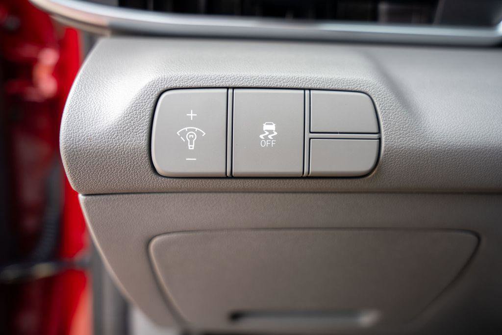 New 2025 Hyundai Elantra Sport image 20