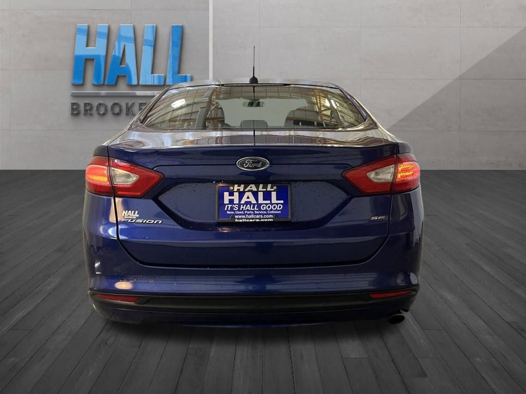 Used 2013 Ford Fusion SE FWD image 4