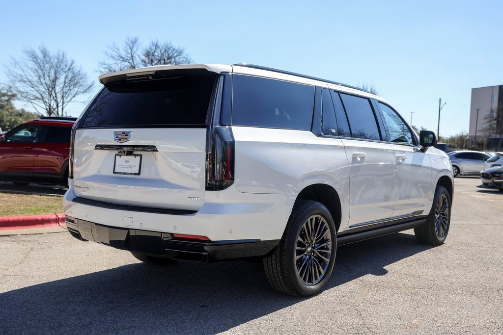 Certified 2025 Cadillac Escalade ESV Sport Platinum image 4