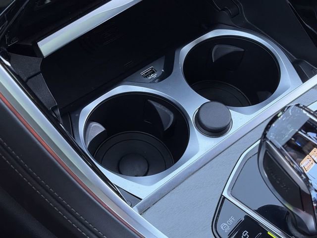 Used 2020 BMW 840i Gran Coupe w/ M Sport Package image 32