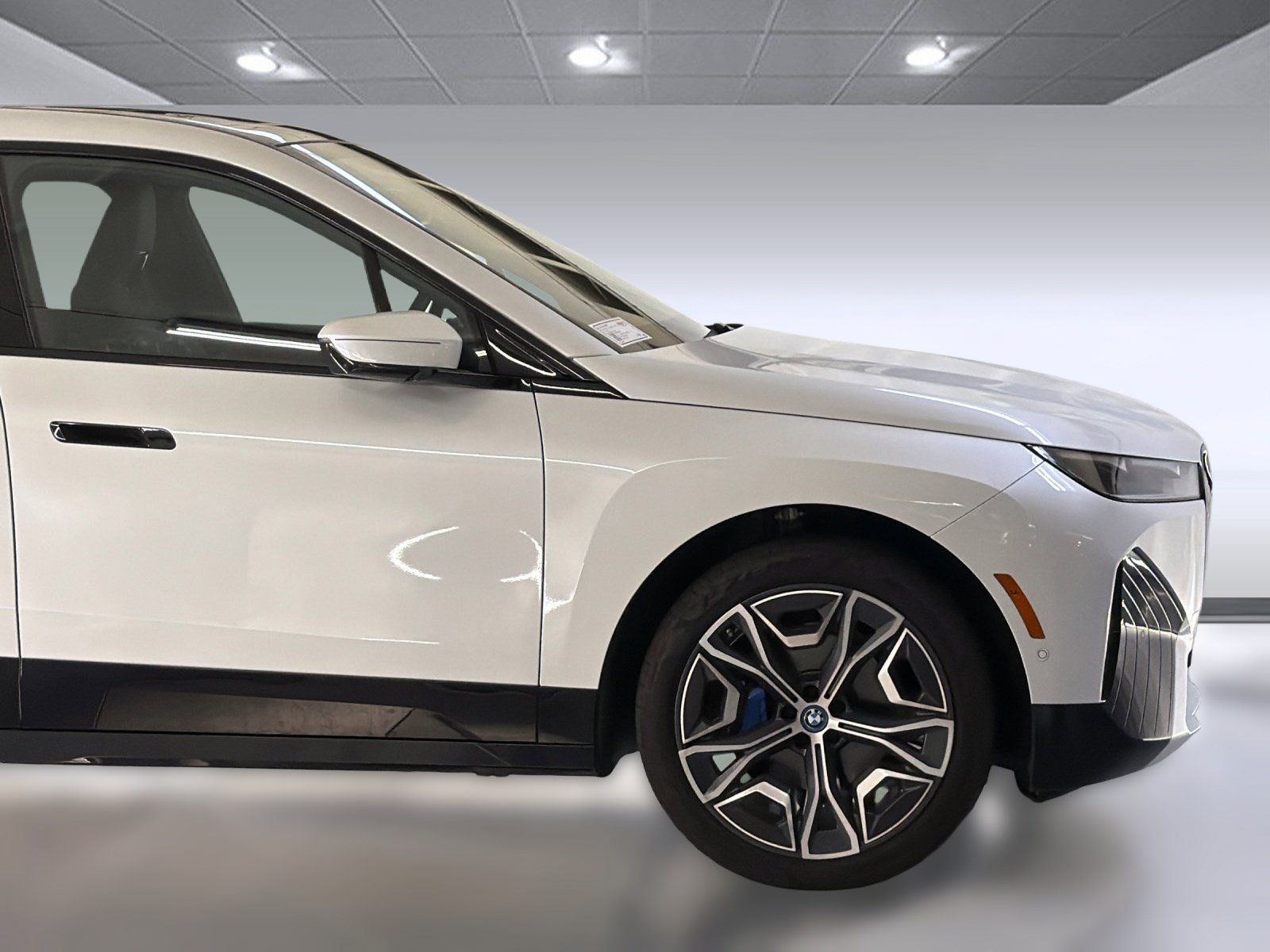 Certified 2024 BMW iX xDrive50 w/ Premium Package AWD/4WD image 21