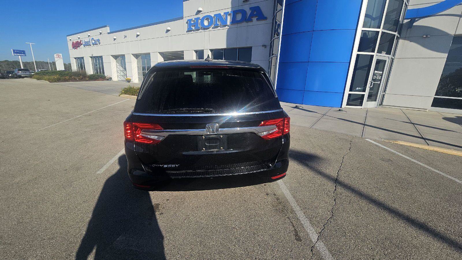 Used 2018 Honda Odyssey EX-L image 16