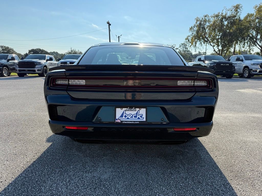 New 2025 Dodge Charger Daytona Scat Pack w/ Track Pack image 4