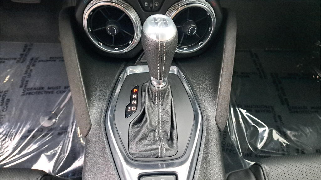 Used 2023 Chevrolet Camaro SS w/ Design Package 3 RWD image 33