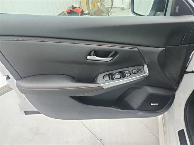 New 2025 Nissan Sentra SR w/ SR Premium Package image 31
