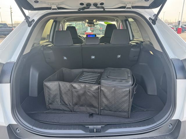 New 2025 Toyota RAV4 LE image 7