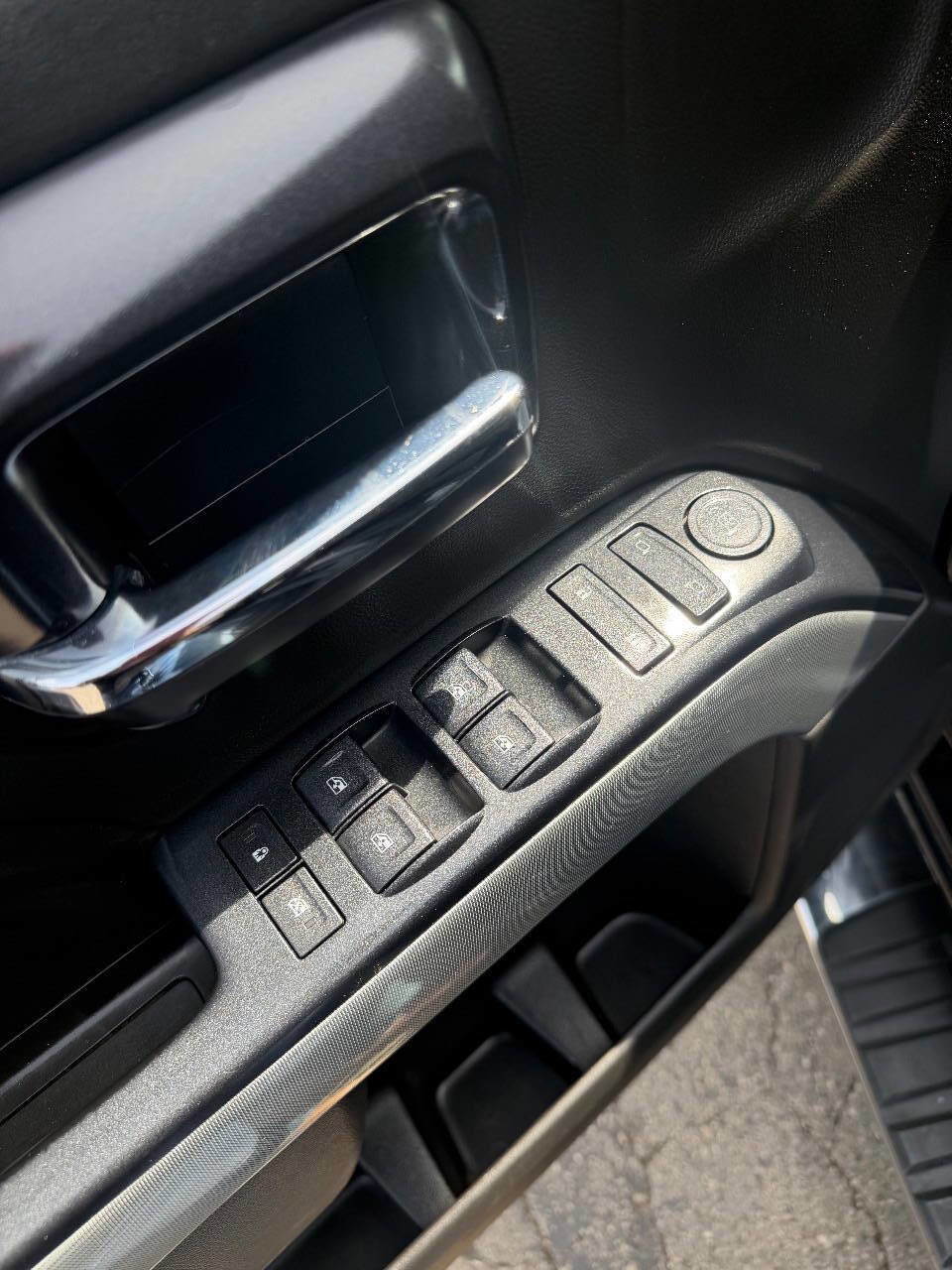 Used 2014 Chevrolet Silverado 1500 LT w/ All Star Edition AWD/4WD image 20