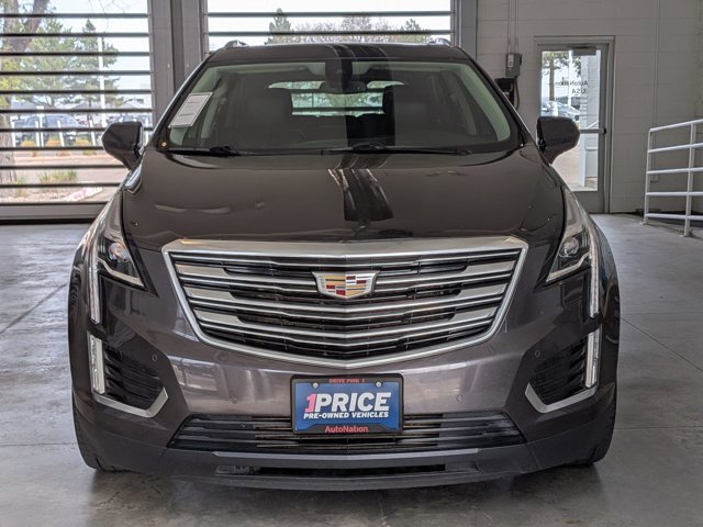 Used 2017 Cadillac XT5 Premium Luxury image 2