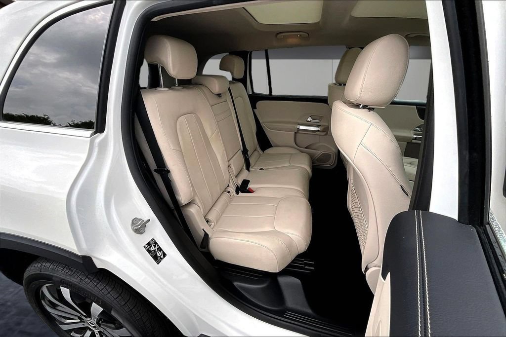 Used 2022 Mercedes-Benz GLB 250 4MATIC image 25