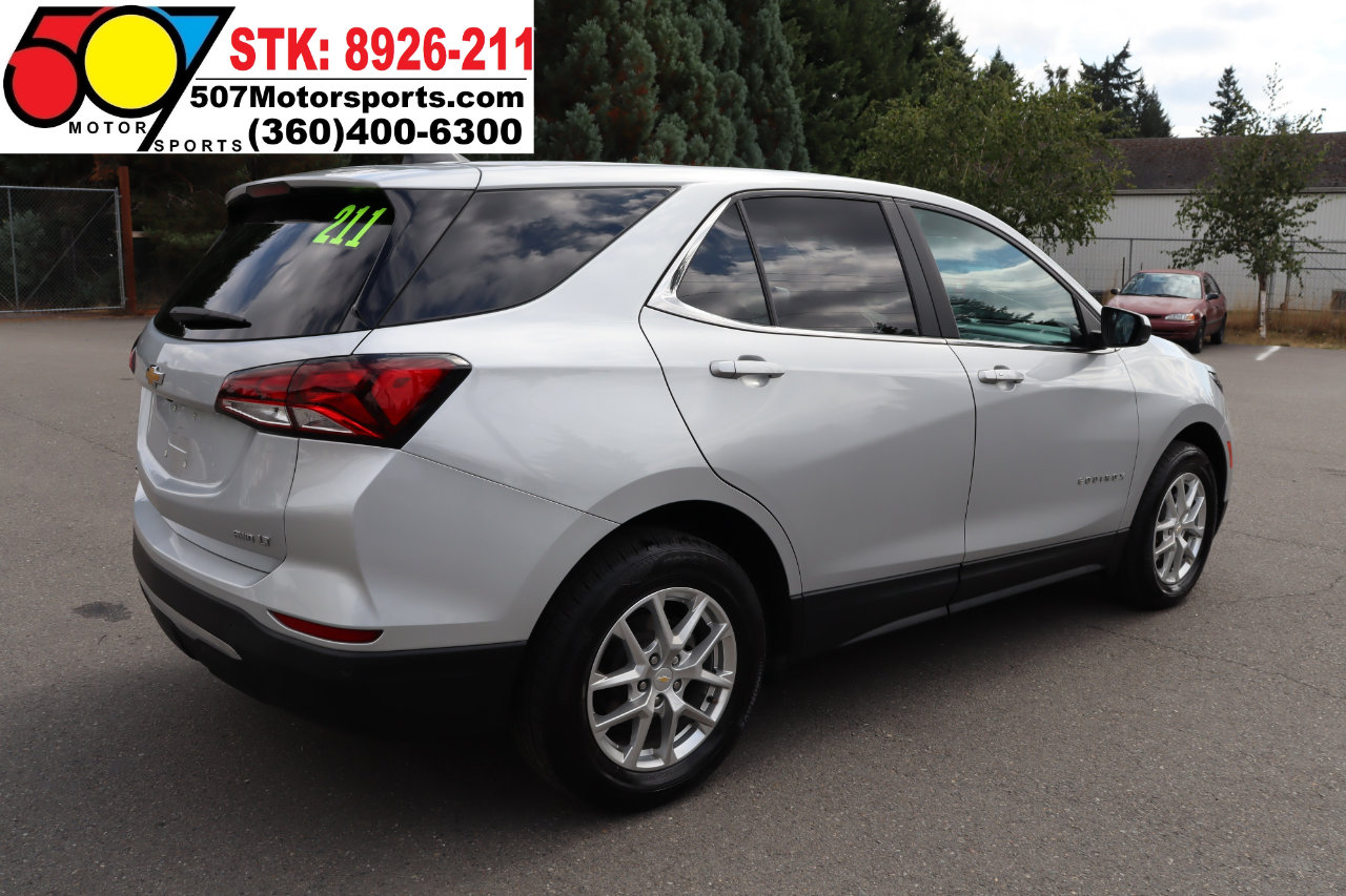 Used 2022 Chevrolet Equinox LT w/ Driver Convenience Package image 7
