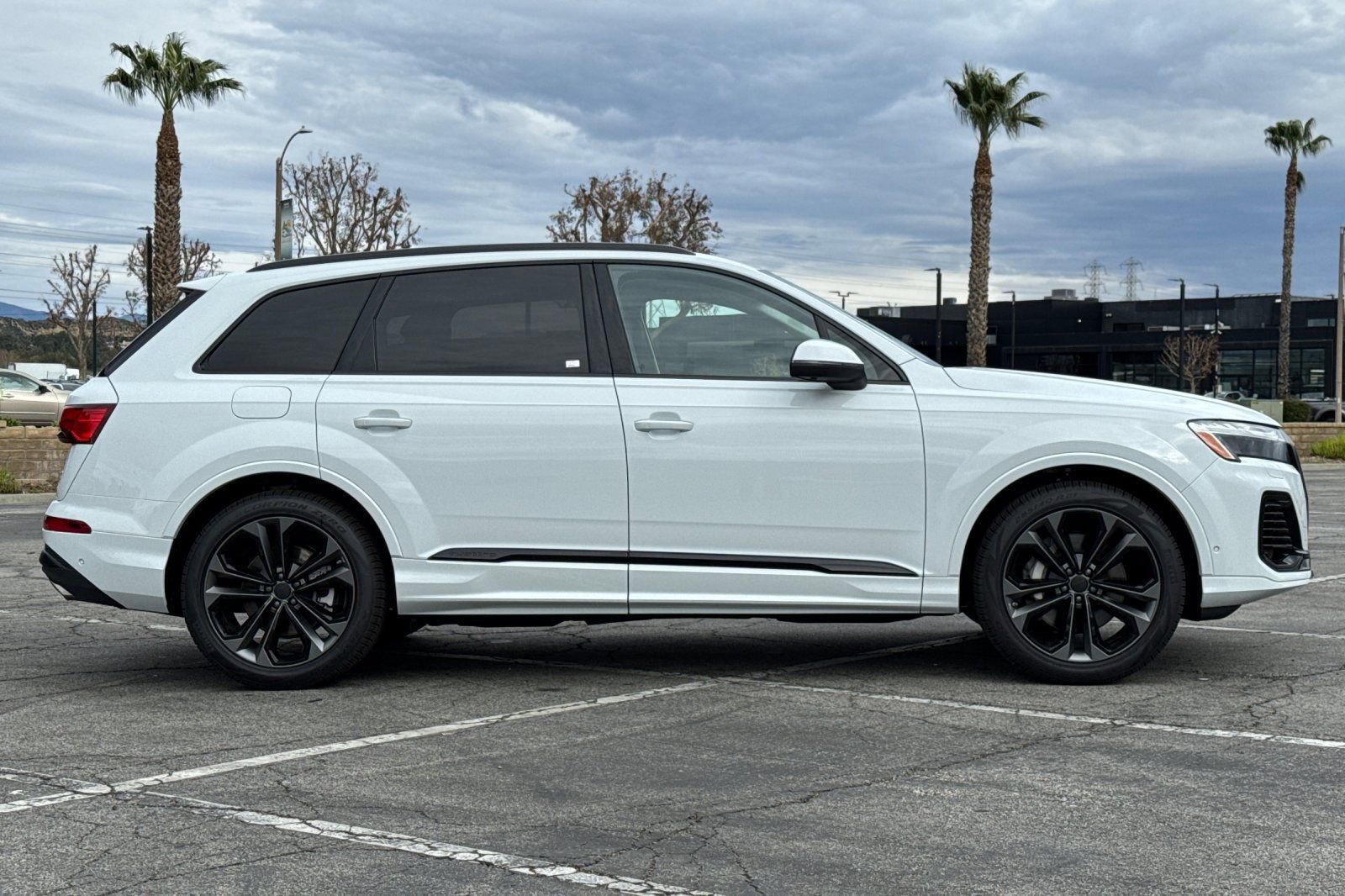 New 2026 Audi Q7 3.0T Premium Plus AWD/4WD image 3