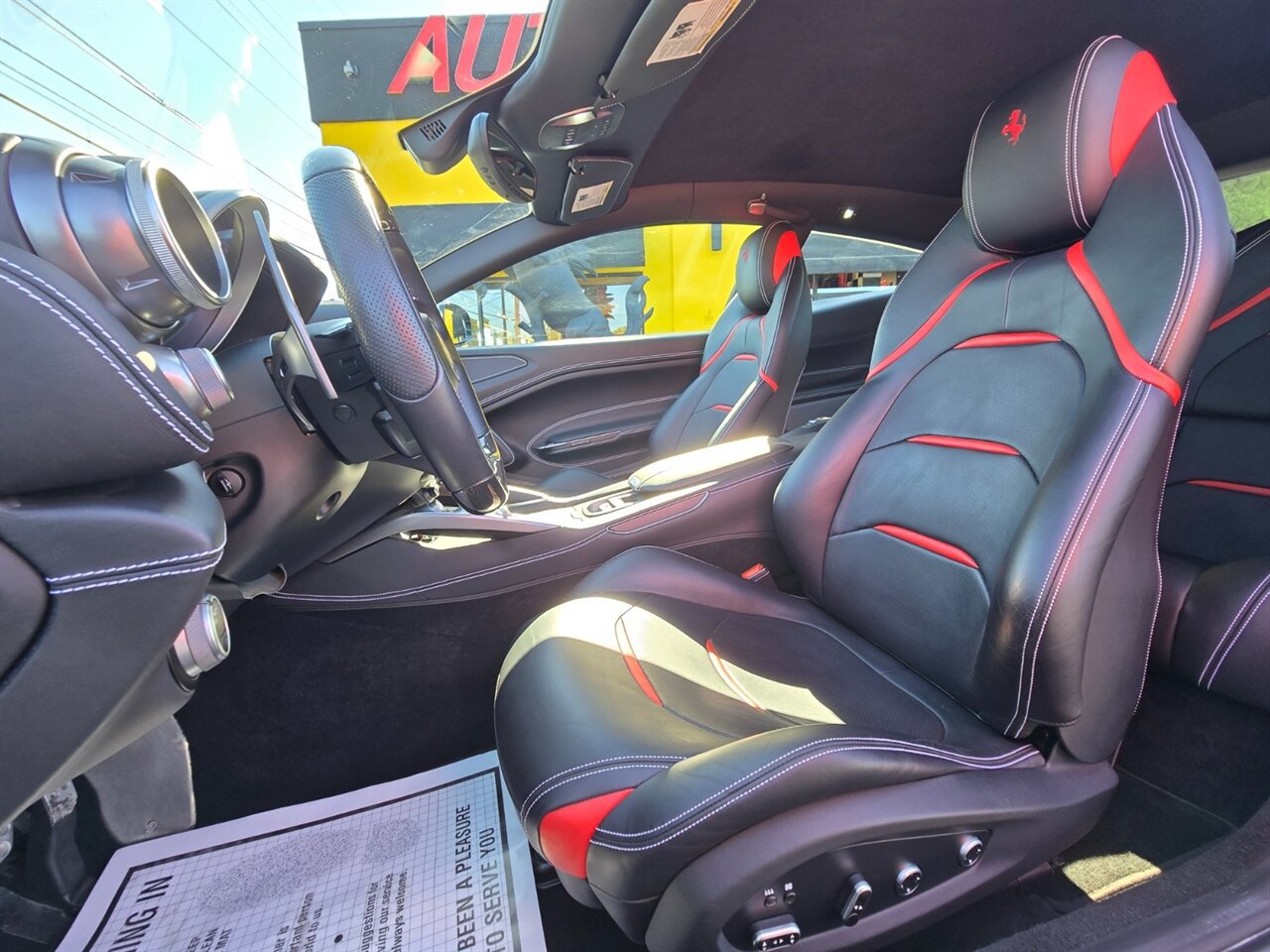 Used 2017 Ferrari GTC4Lusso AWD/4WD image 22