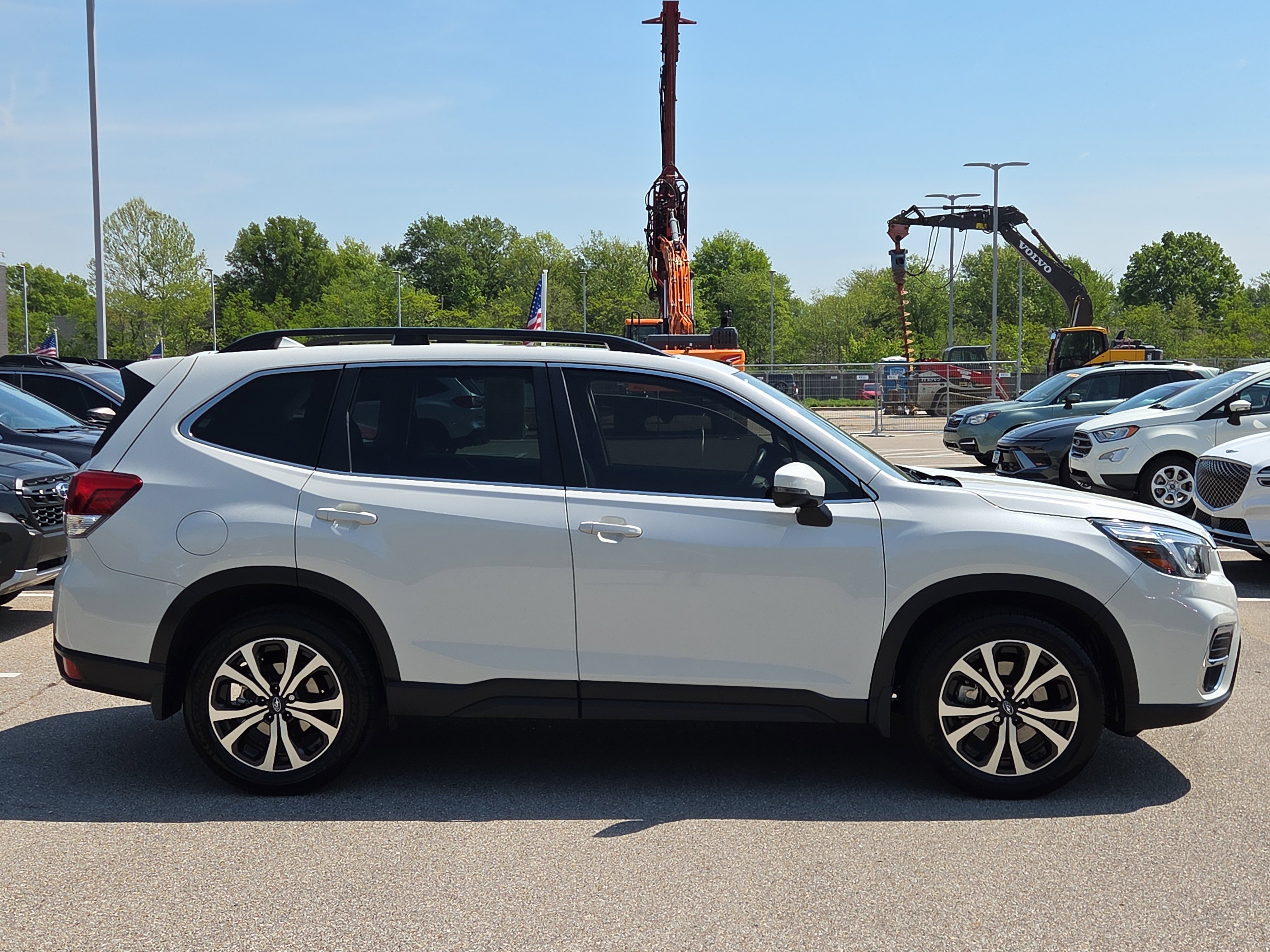 Used 2020 Subaru Forester Limited w/ Popular Package #3 image 2