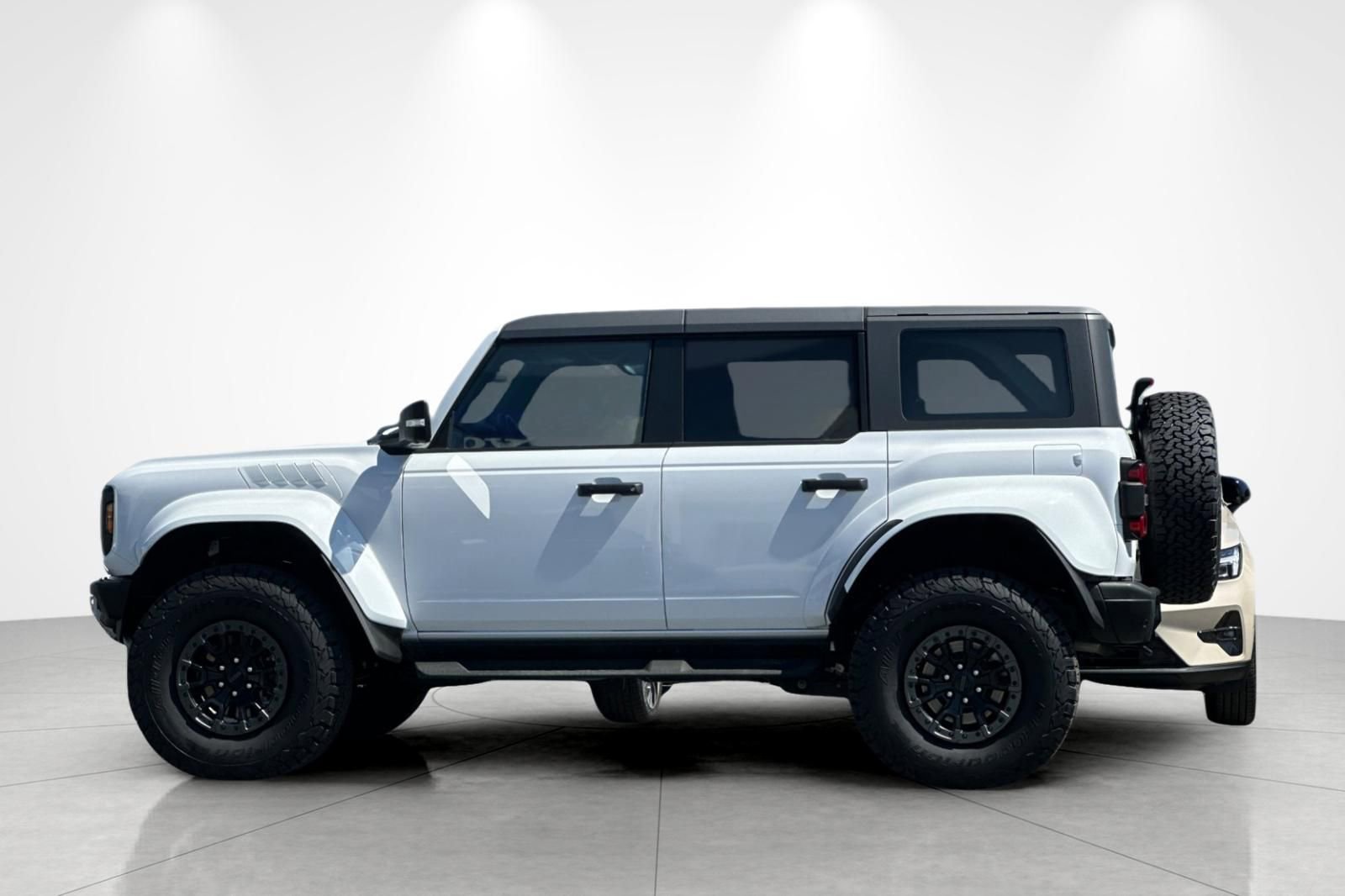 Used 2024 Ford Bronco Raptor w/ Interior Carbon Fiber Pack 6 image 3