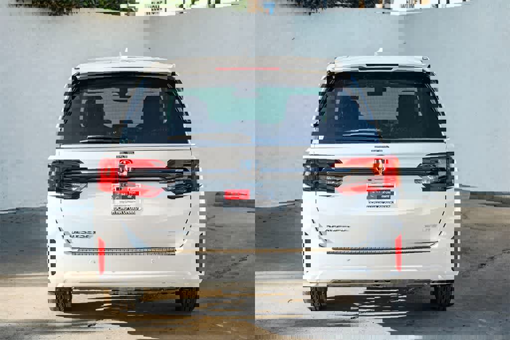 New 2026 Honda Odyssey Elite image 5