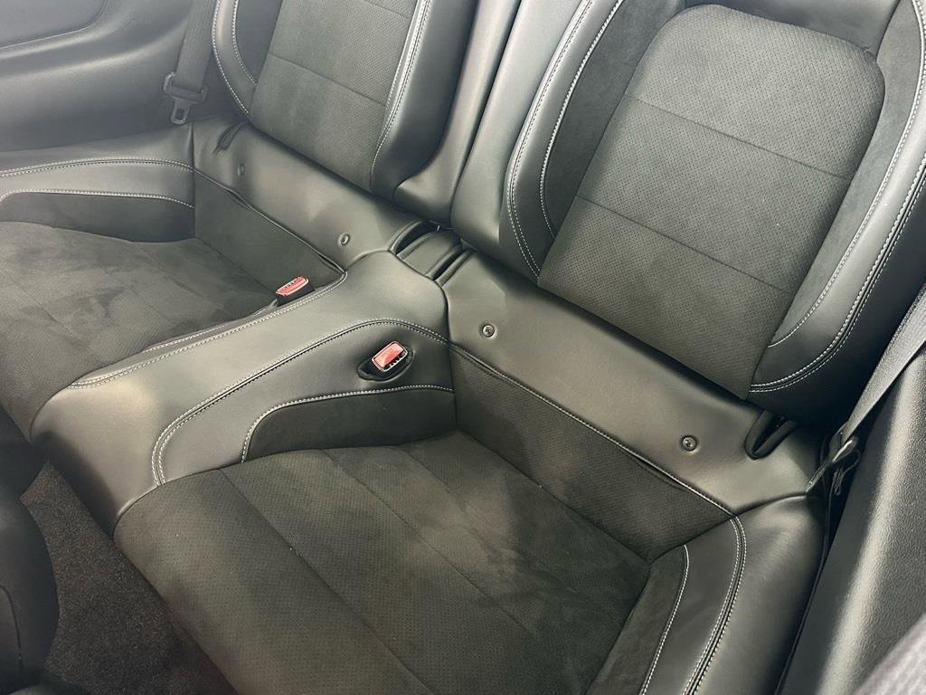 Used 2016 Ford Mustang Shelby GT350 w/ Technology Package image 7