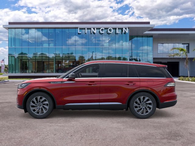 New 2026 Lincoln Aviator 2WD image 3