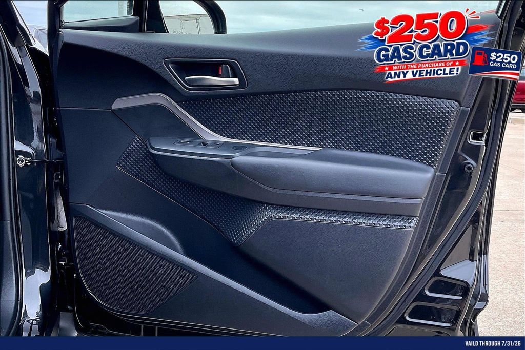 Used 2021 Toyota C-HR LE FWD image 23