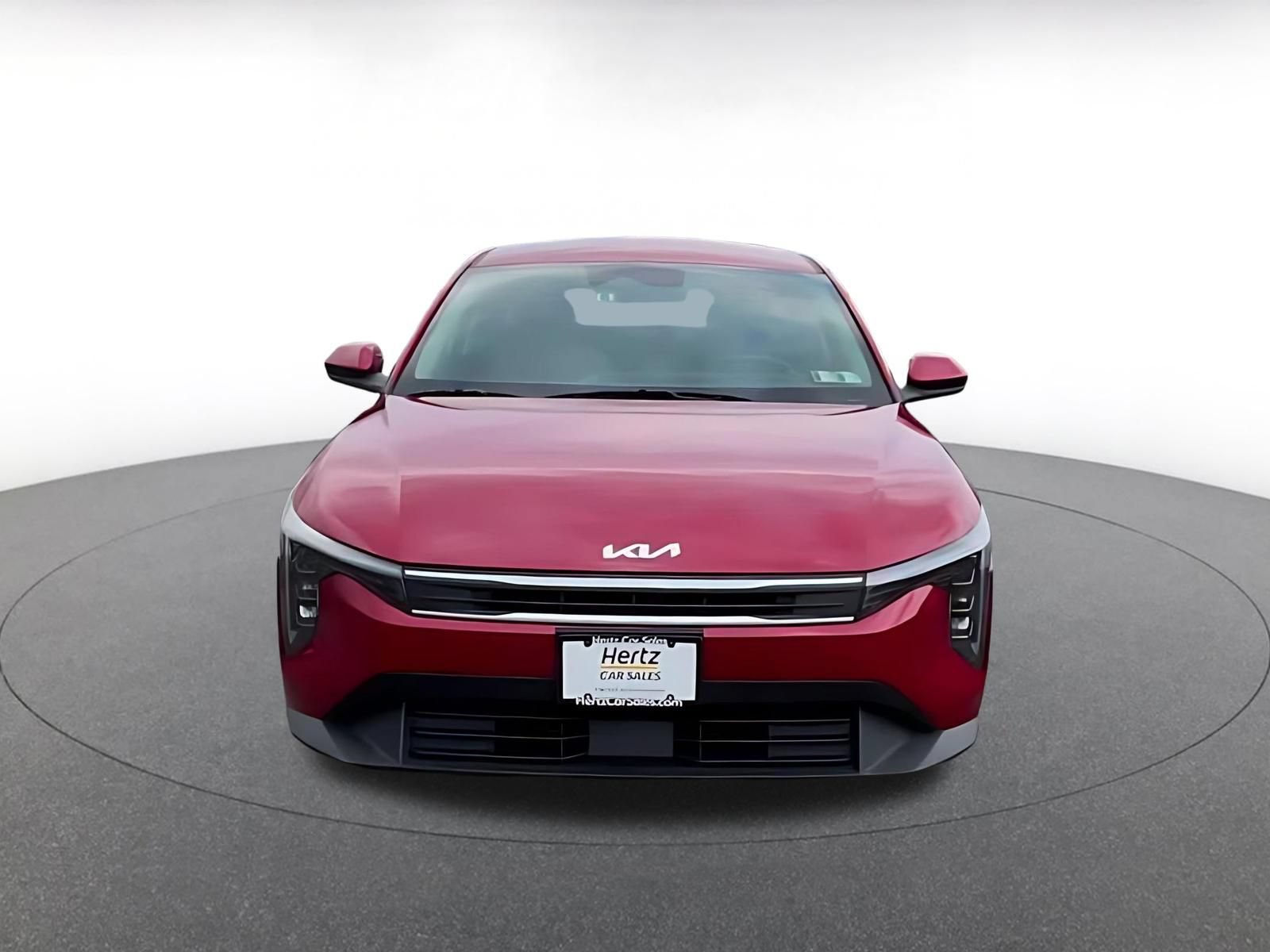 Used 2025 Kia K4 FWD image 3