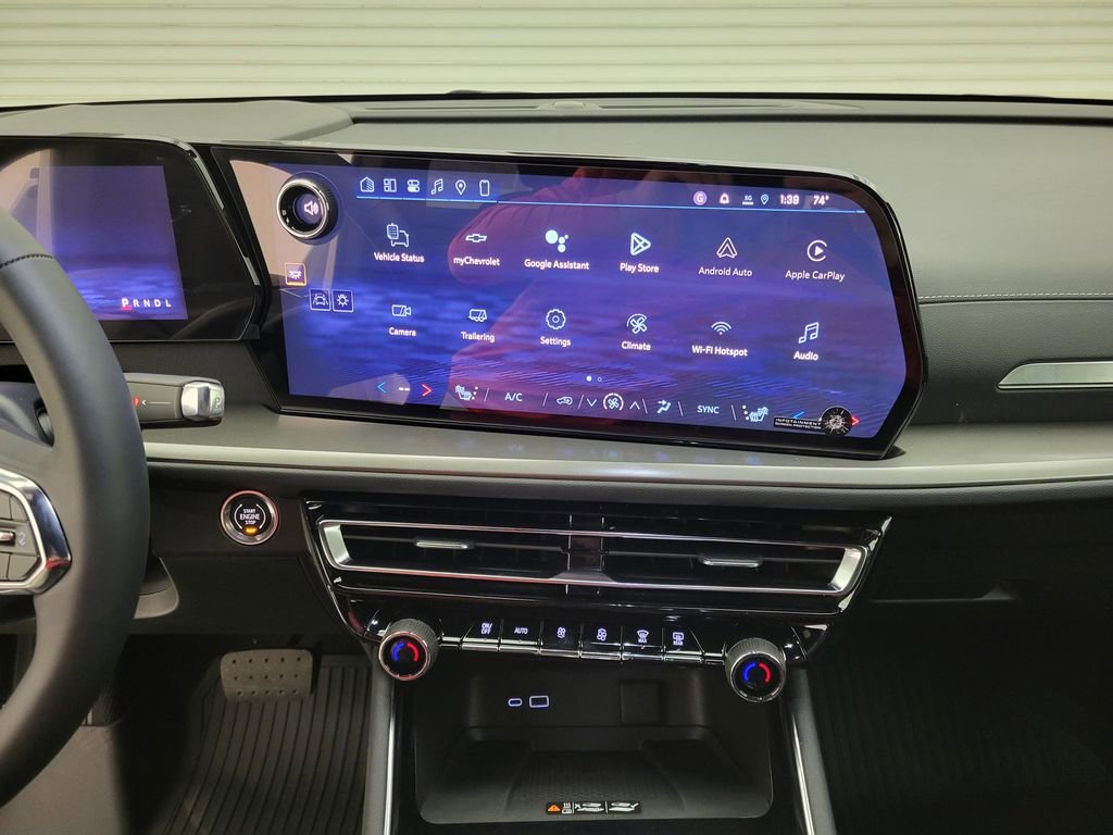 New 2026 Chevrolet Traverse LT w/ Driver Confidence Package image 32