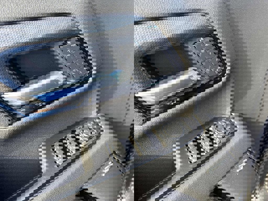 New 2026 GMC Sierra 2500 AT4 image 13