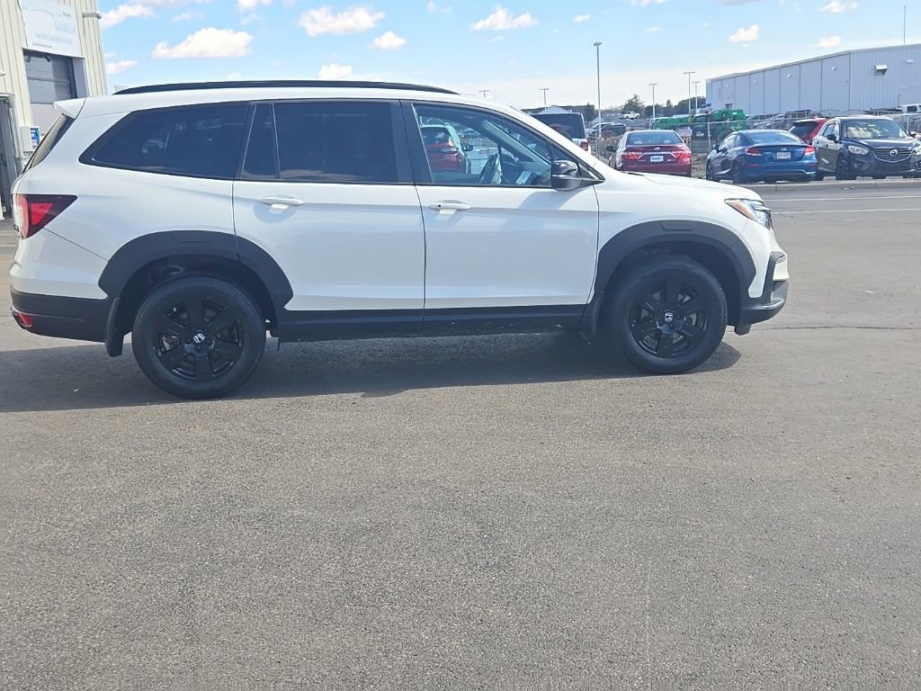 Certified 2022 Honda Pilot TrailSport image 9