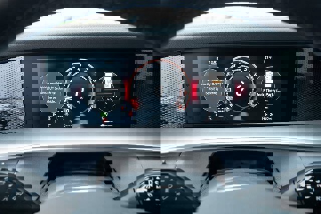 New 2026 Volkswagen Tiguan SE R-Line image 18