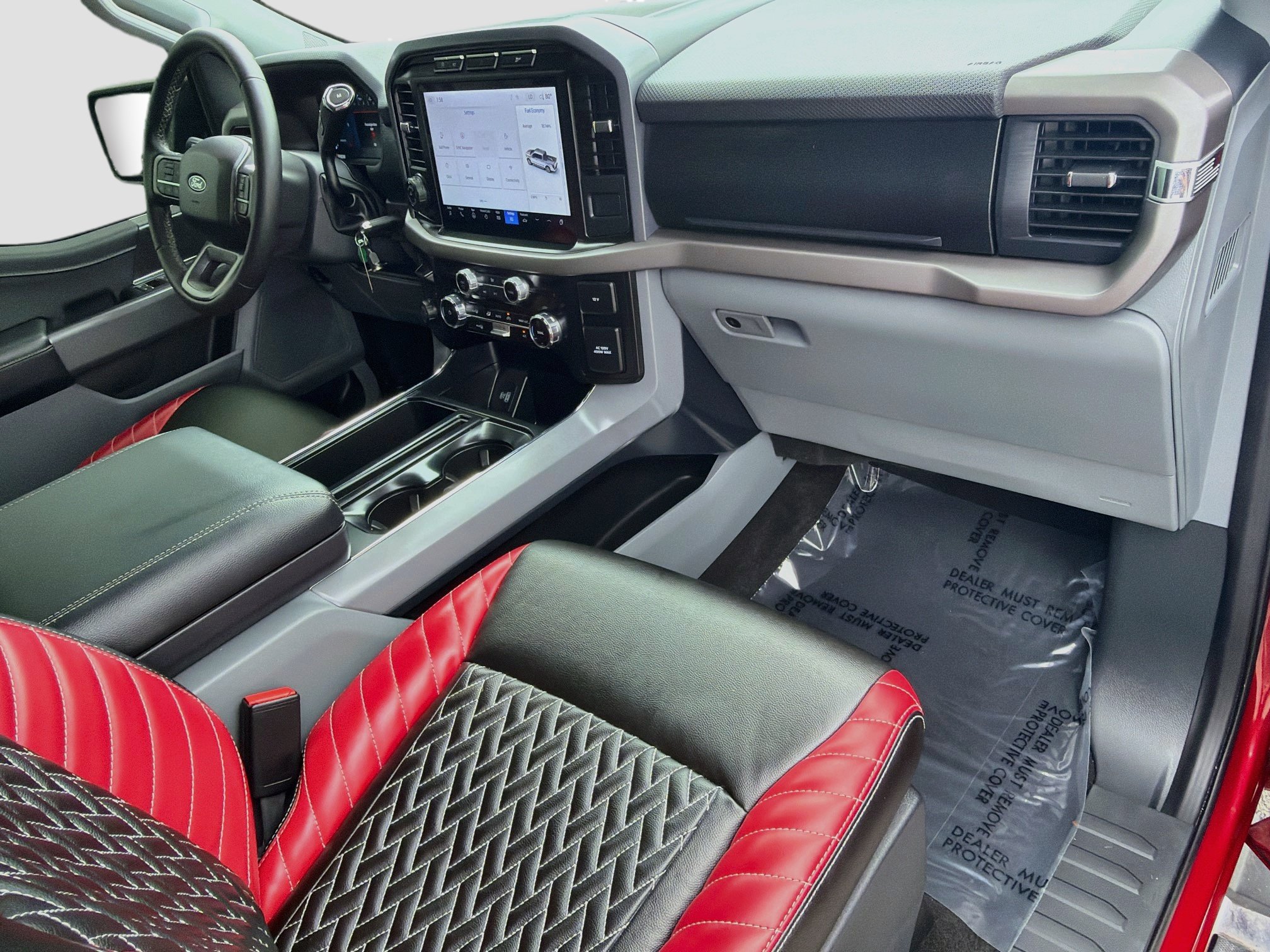 Used 2024 Ford F150 XLT w/ Mobile Office Package RWD image 13