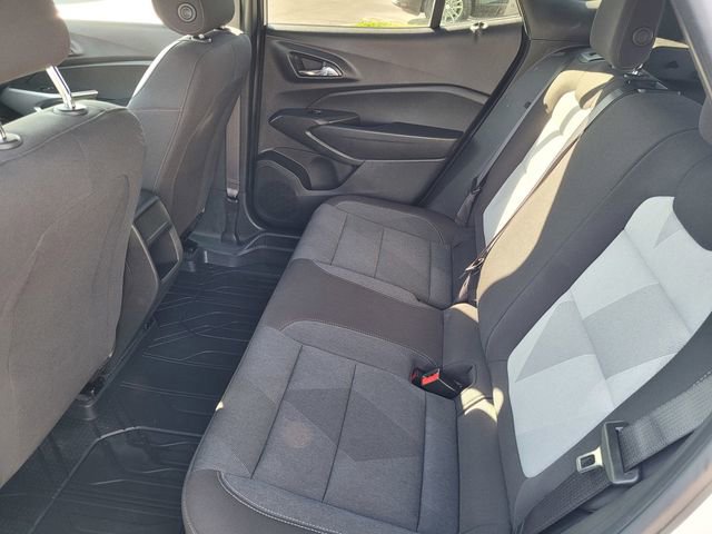 Used 2024 Chevrolet Trax RS FWD image 8