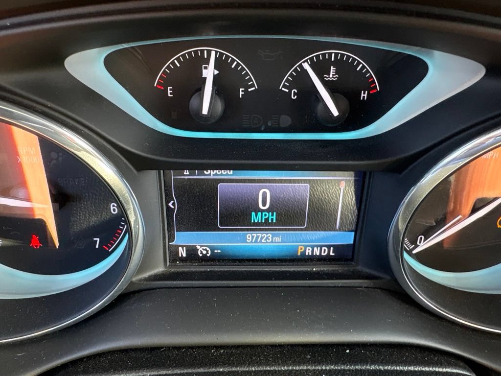 Used 2017 Buick Envision Essence FWD image 27