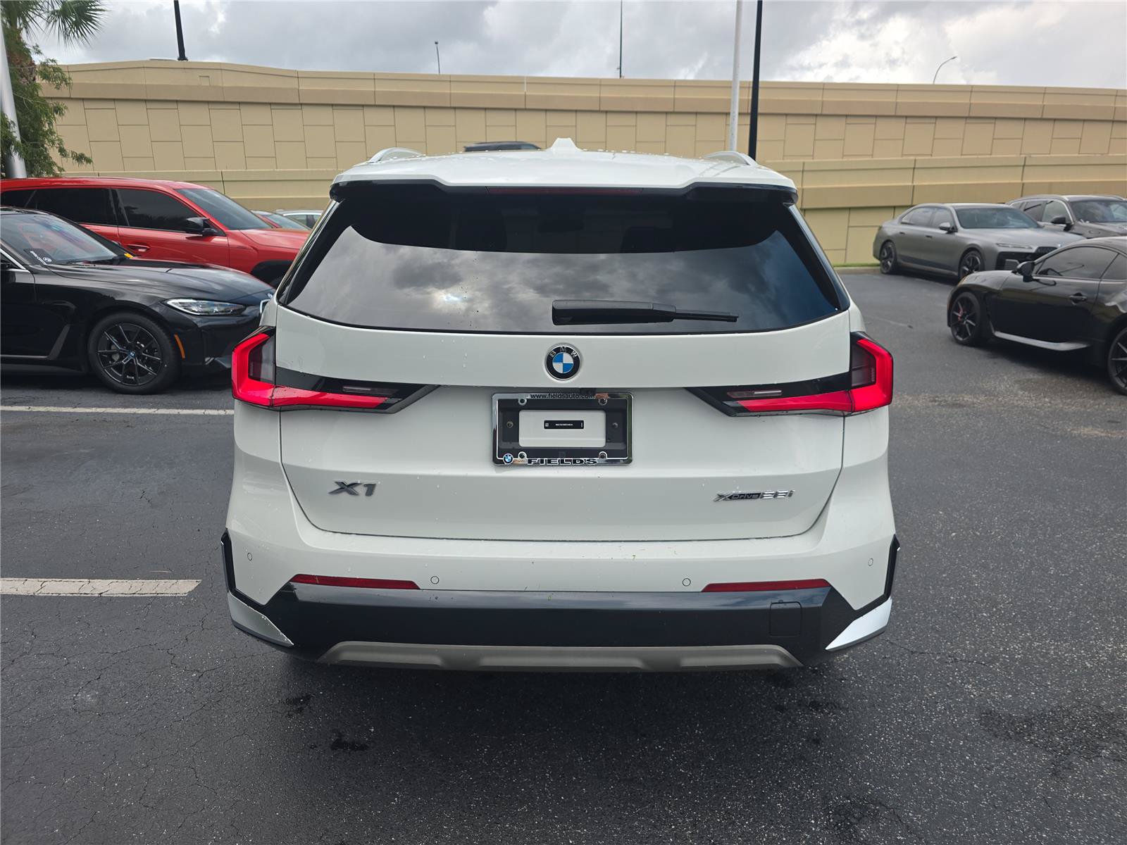 Used 2024 BMW X1 xDrive28i w/ Convenience Package AWD/4WD image 9