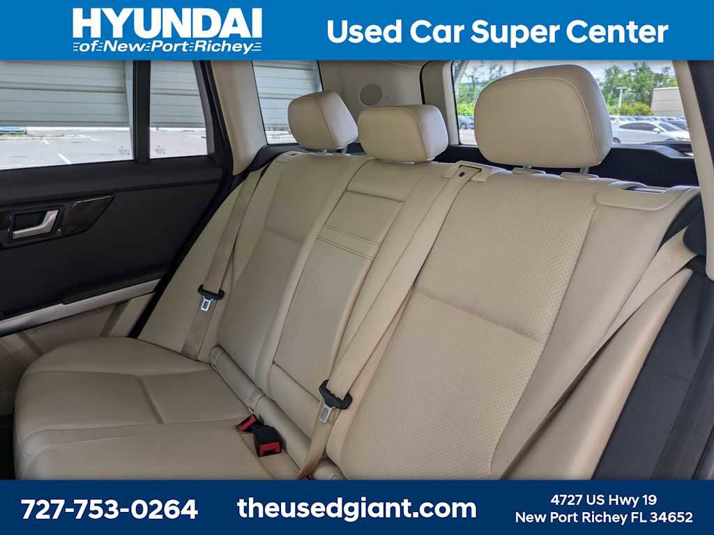 Used 2014 Mercedes-Benz GLK 350 4MATIC image 16