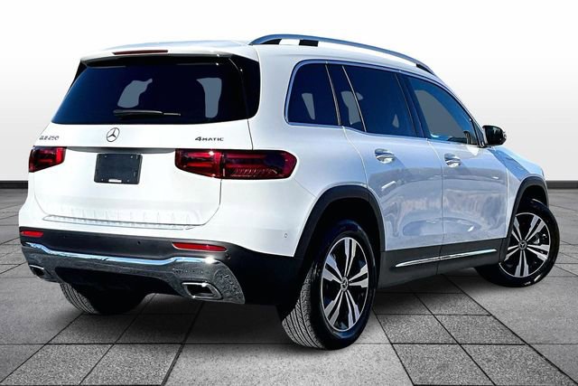 Certified 2025 Mercedes-Benz GLB 250 4MATIC image 7