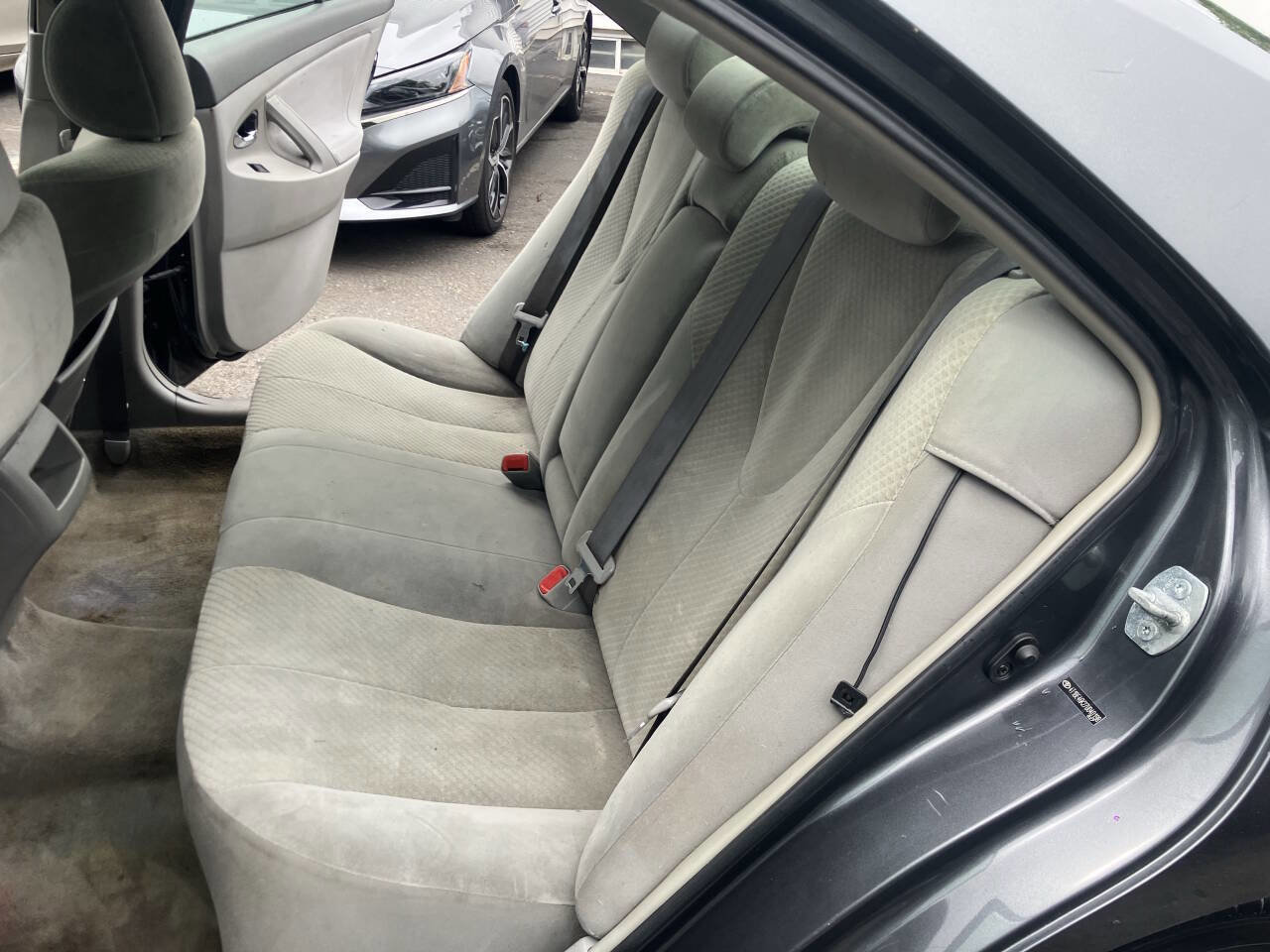 Used 2007 Toyota Camry LE FWD image 28