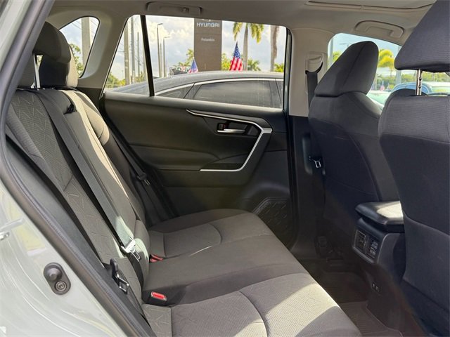 Used 2021 Toyota RAV4 XLE image 12
