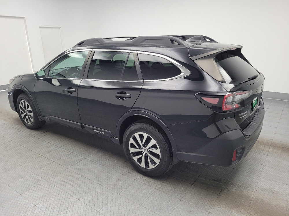 Used 2022 Subaru Outback Premium image 3