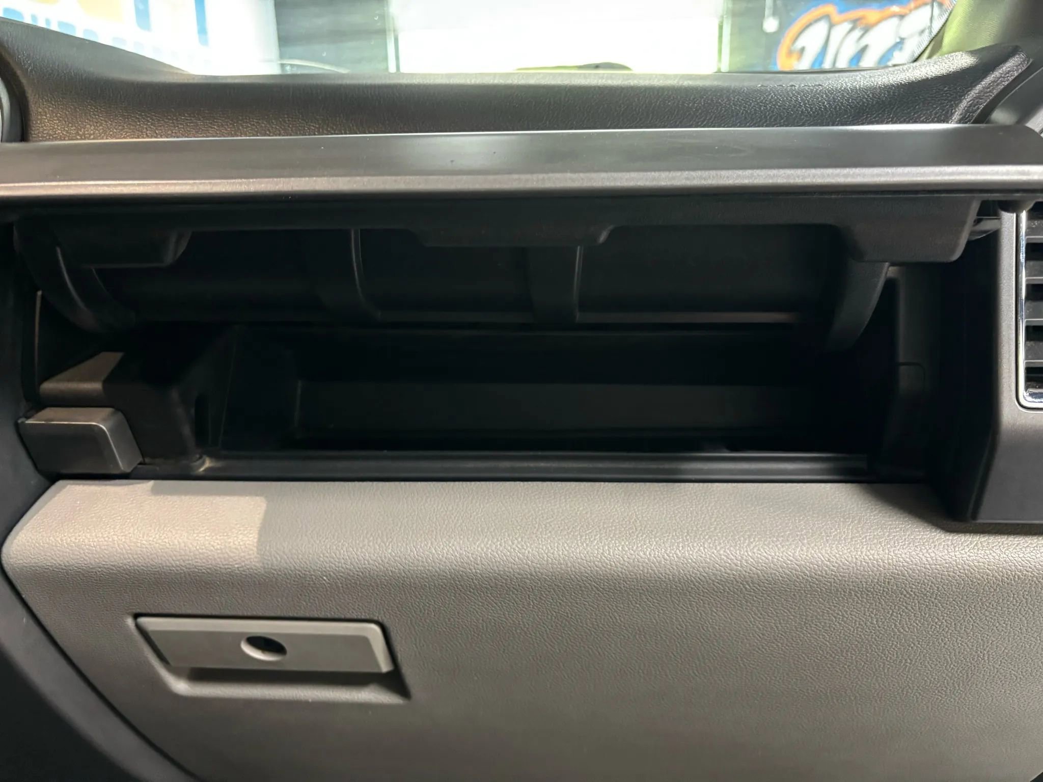 Used 2017 Ford F250 XLT w/ XLT Value Package image 24