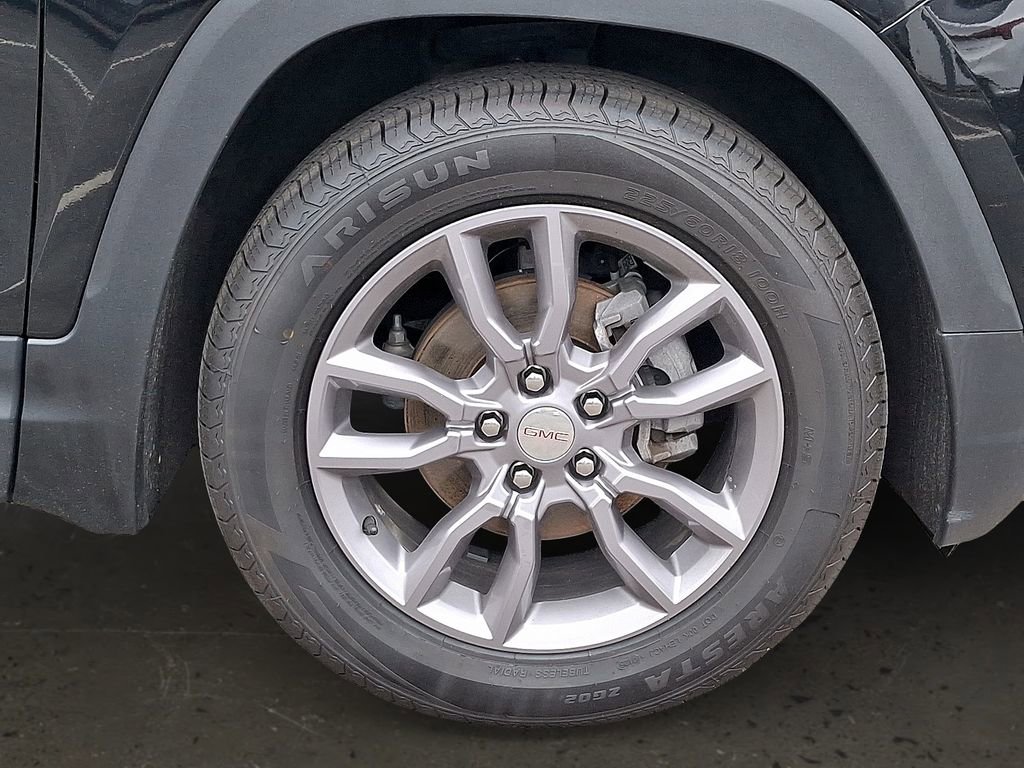 Used 2024 GMC Terrain SLT image 9