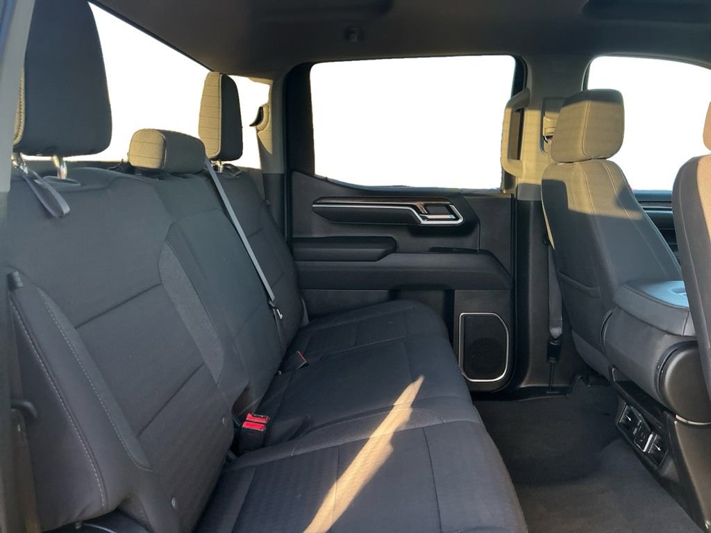 Used 2025 Chevrolet Silverado 1500 LT image 19