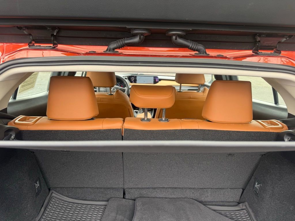 Used 2019 Lexus UX 200 w/ Accessory Package 2 image 41