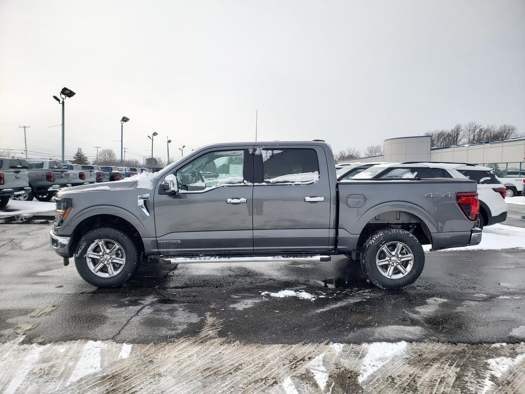 New 2025 Ford F150 XLT w/ Equipment Group 302A MID image 5