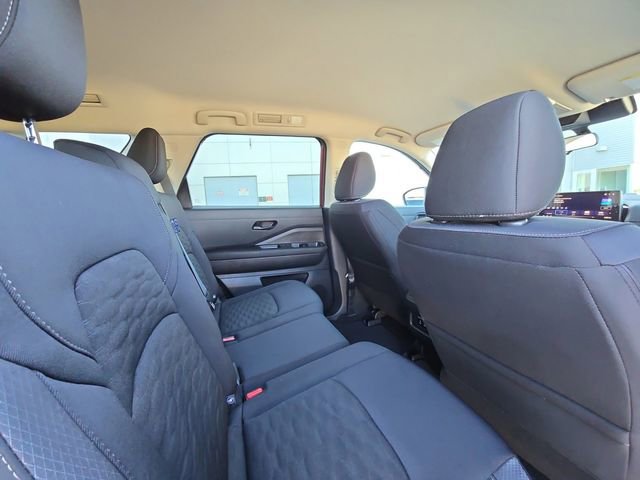 New 2026 Nissan Pathfinder SV image 29
