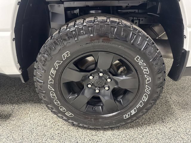 Used 2025 RAM 1500 Classic Warlock AWD/4WD image 16