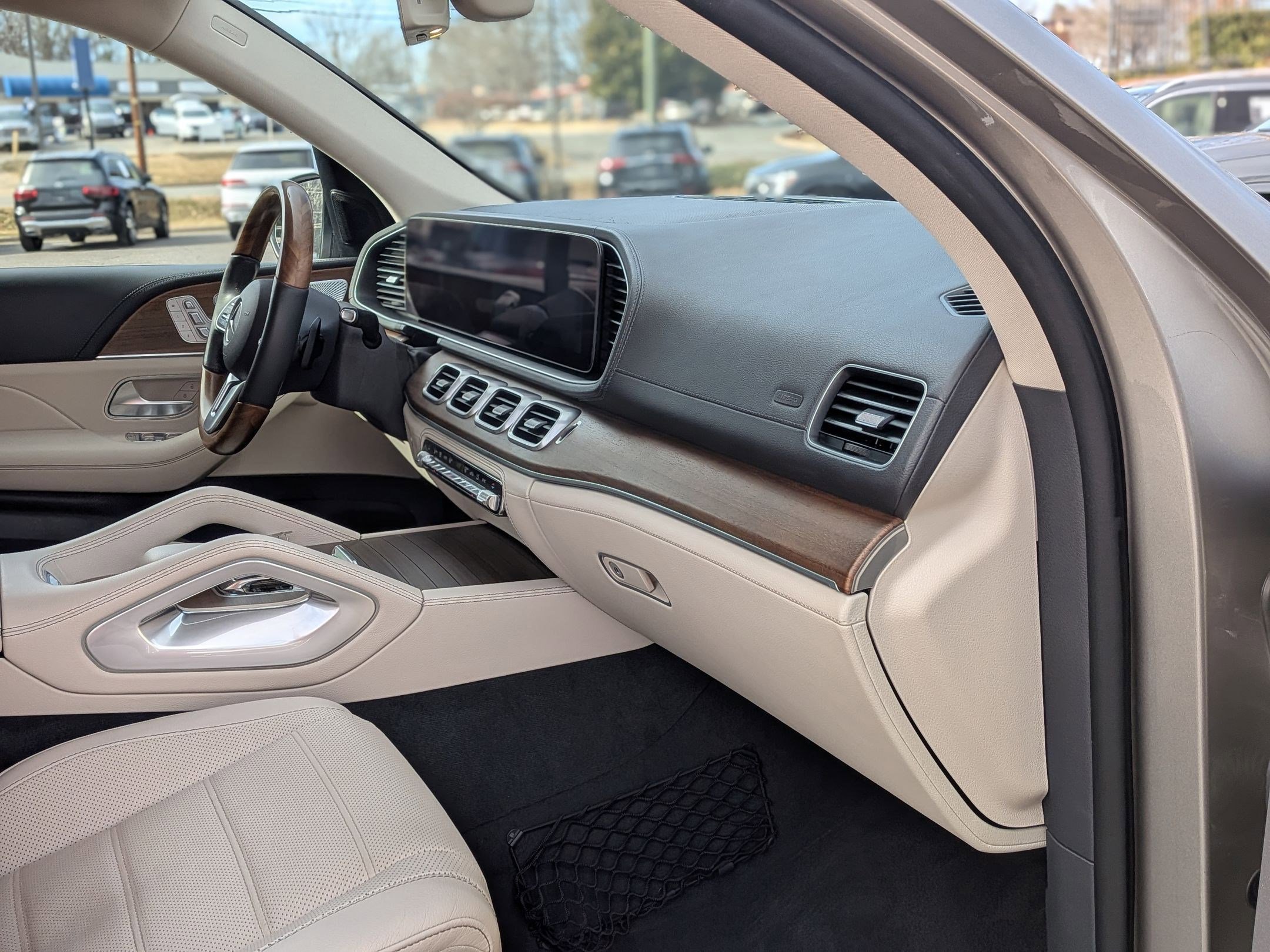 Used 2020 Mercedes-Benz GLE 350 4MATIC image 41