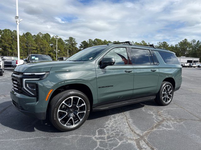 New 2026 Chevrolet Suburban RST image 5