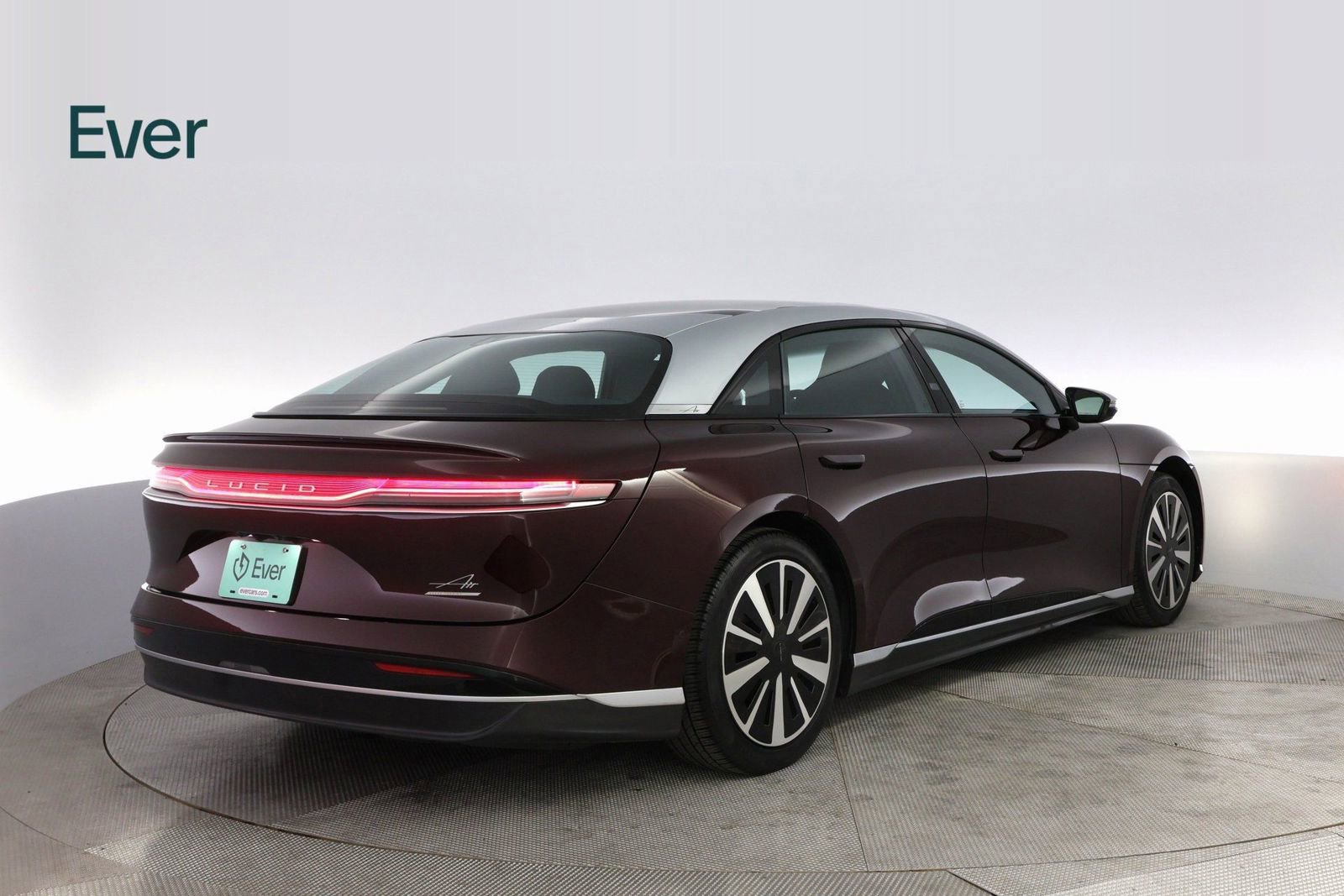 Used 2022 Lucid Air Grand Touring image 17