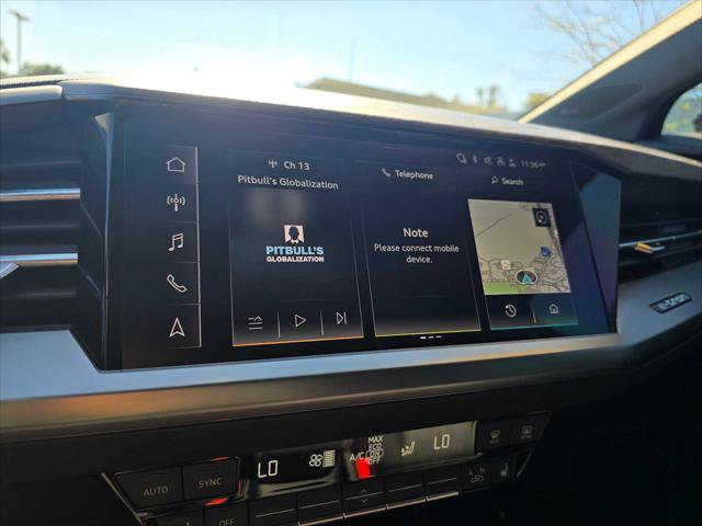 Used 2024 Audi Q4 e-tron Prestige image 29