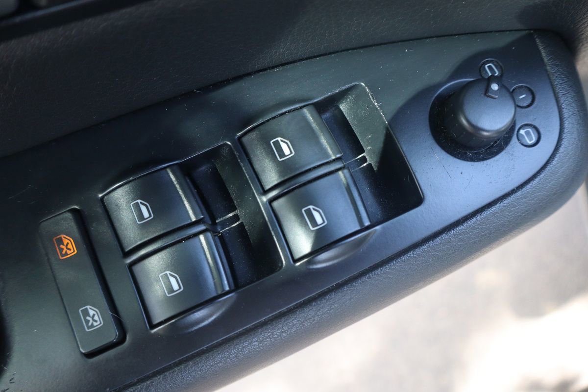 Used 2008 Audi A4 2.0T AWD/4WD image 27