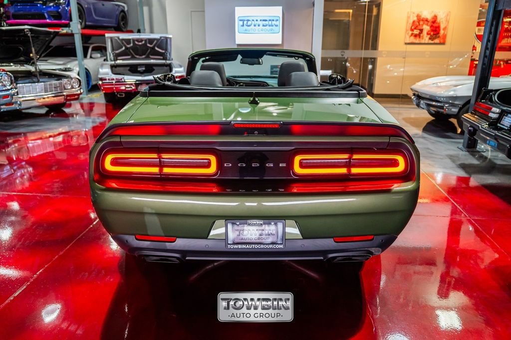 Used 2023 Dodge Challenger SRT Hellcat RWD image 8