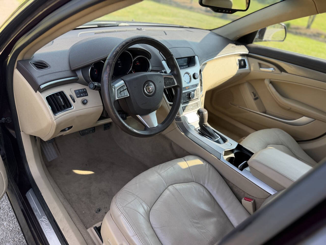 Used 2009 Cadillac CTS 3.6 RWD image 16